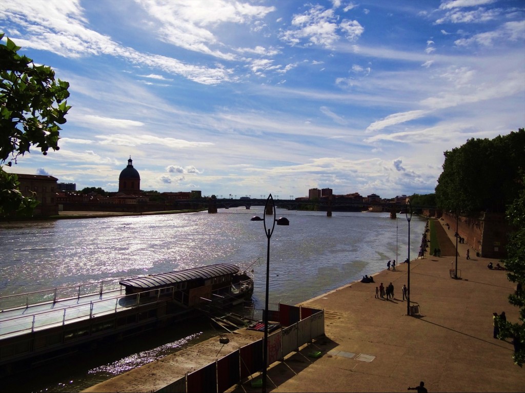 Foto: Place de la Daurade - Toulouse (Midi-Pyrénées), Francia