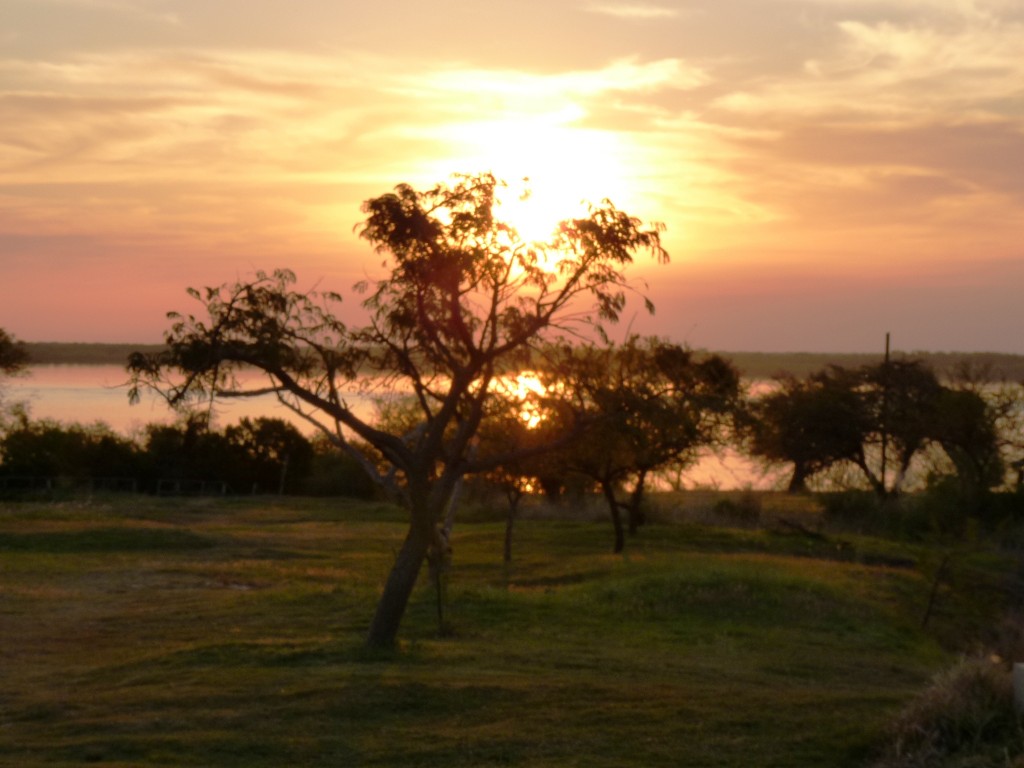 Foto: Puesta de sol - La Paz (Entre Ríos), Argentina