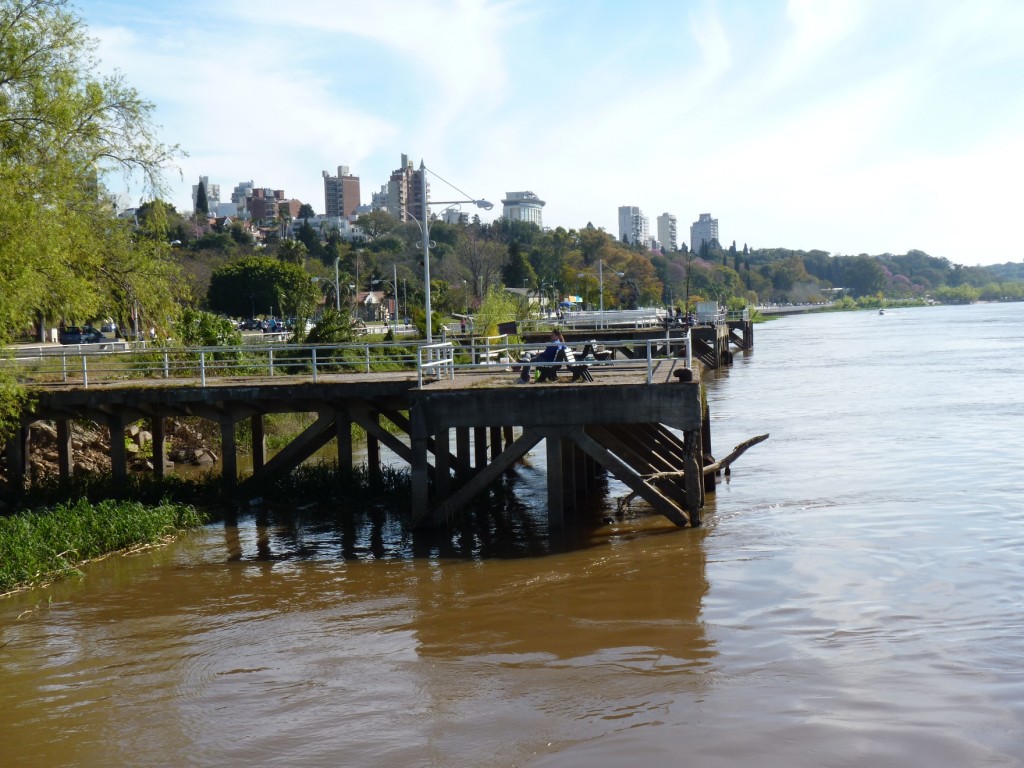 Foto: Río Paraná - Paraná (Entre Ríos), Argentina