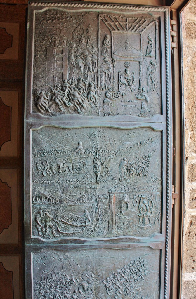 Foto: Duomo - Oristano (Sardinia), Italia