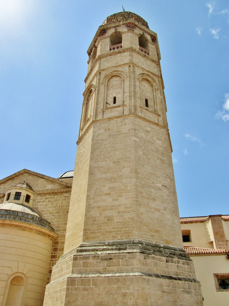 Foto: Campanario - Oristano (Sardinia), Italia