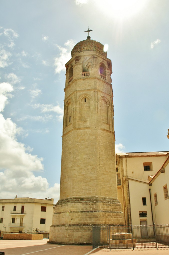 Foto: Campanario - Oristano (Sardinia), Italia