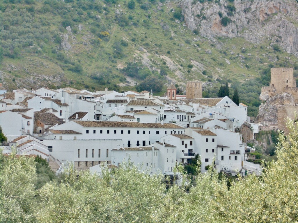 Foto: Vista del pueblo - Zuheros (Córdoba), España