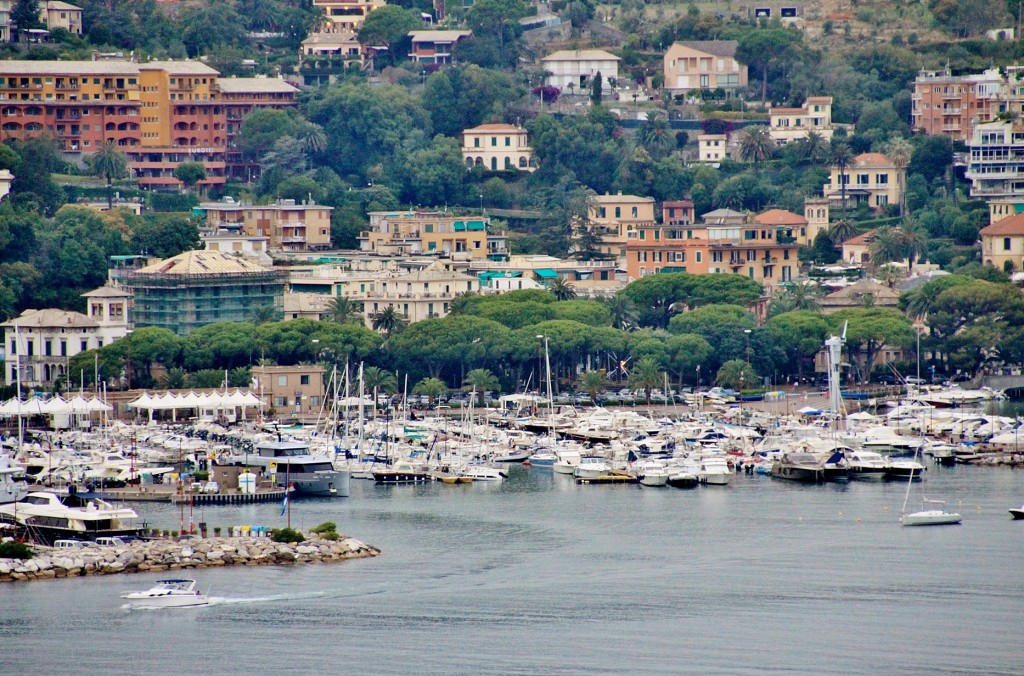 Foto: Puerto de la ciudad - Rapallo (Liguria), Italia