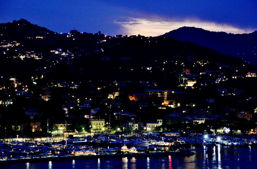 Foto: Vista de la ciudad - Rapallo (Liguria), Italia