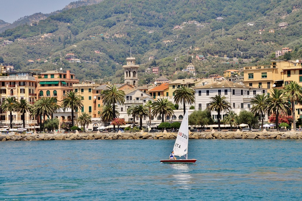 Foto: Vista de la ciudad - Rapallo (Liguria), Italia