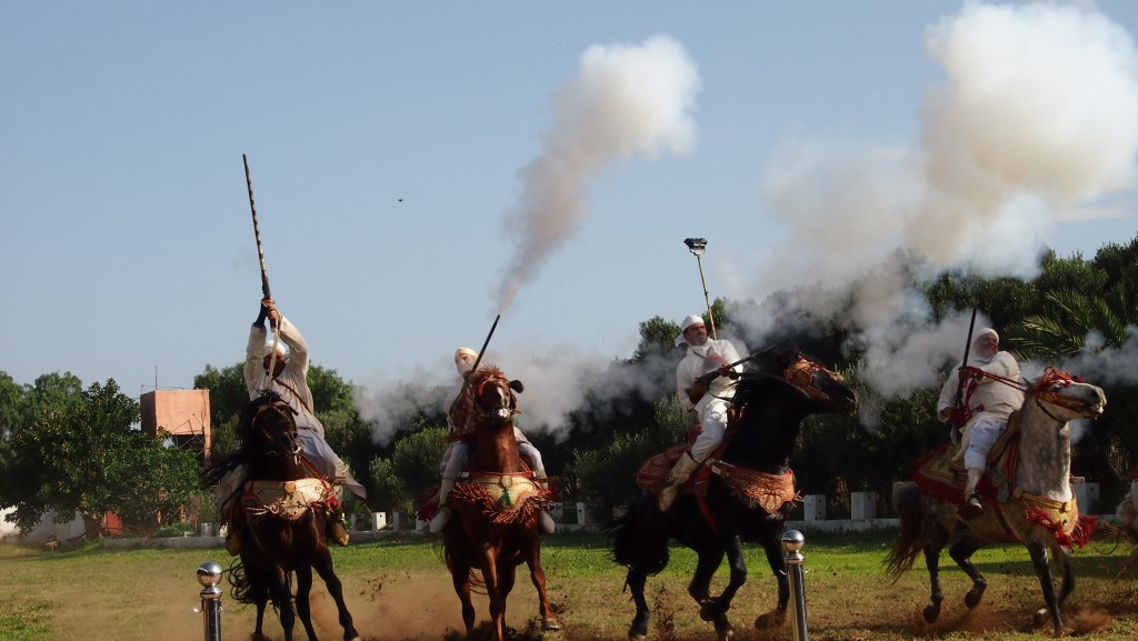 Foto: Espectáculo ecuestre de fusileros a caballo - Agadir, Marruecos