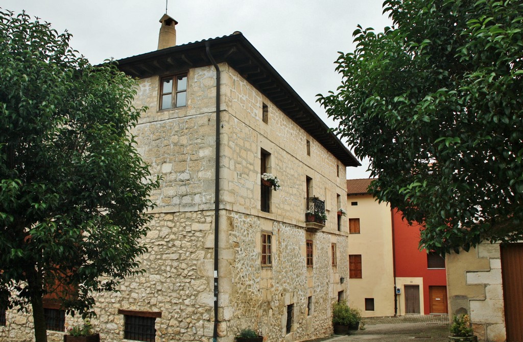 Foto: Centro histórico - Peñacerrada (Urizaharra) (Álava), España