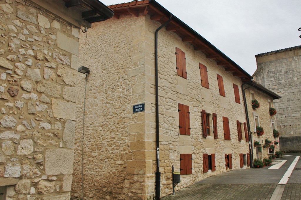 Foto: Centro histórico - Peñacerrada (Urizaharra) (Álava), España