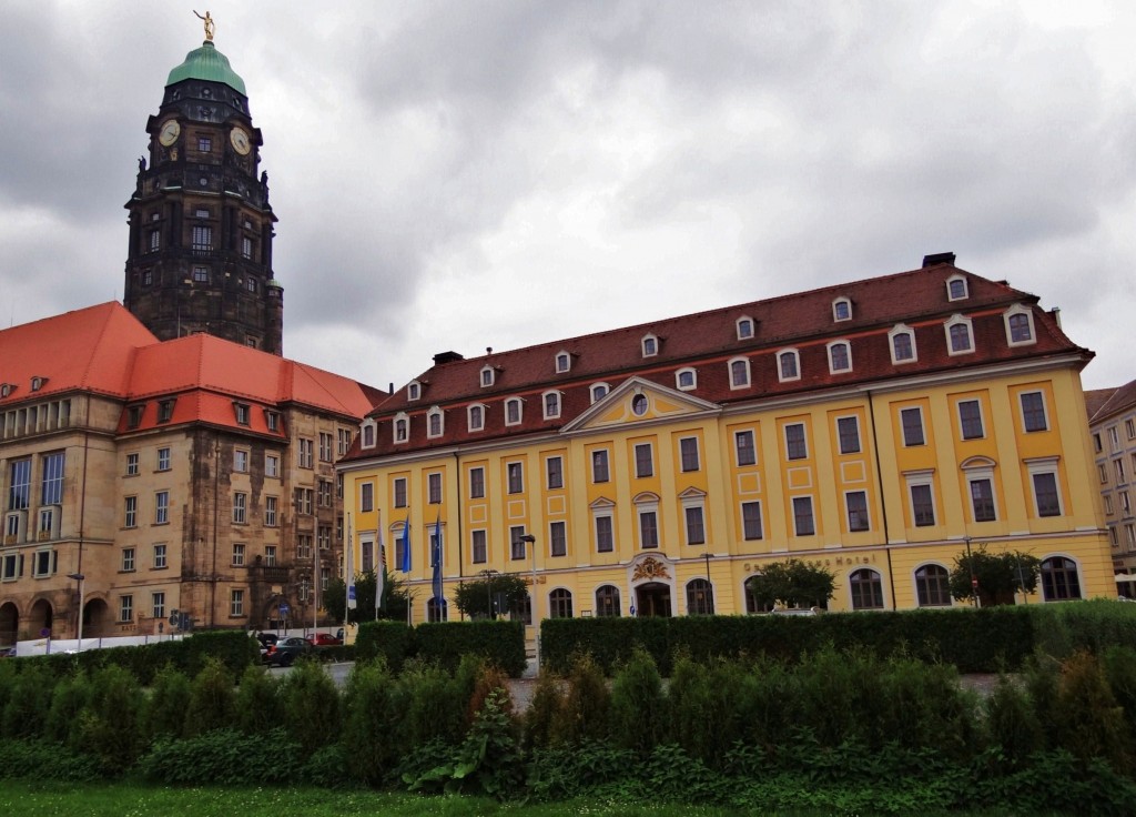 Foto: Das Neue Rathaus und Gewandhaus - Dresde (Saxony), Alemania