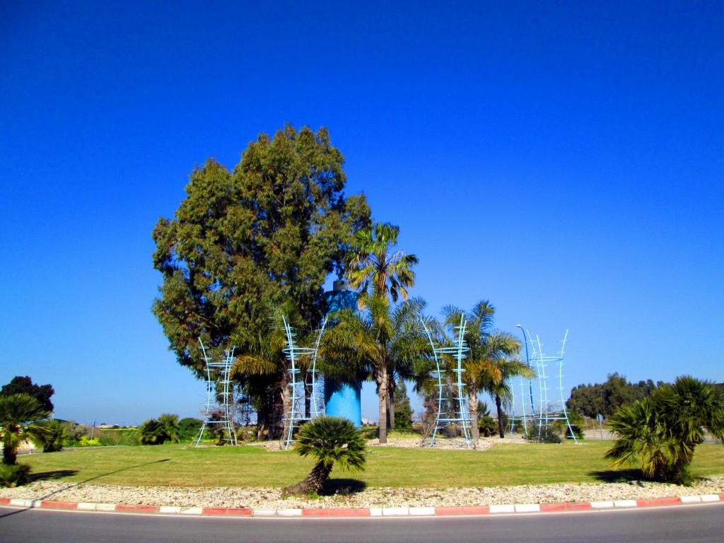 Foto: Rotonda L. Alvarez Duarte - San Fernando (Cádiz), España