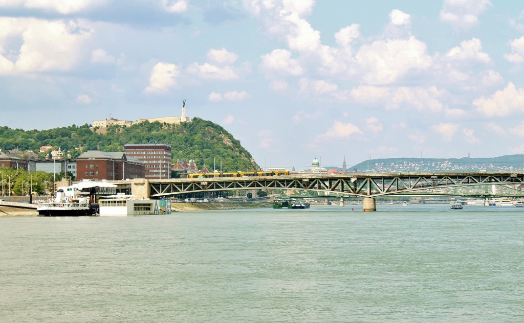 Foto: Vistas desde el Danubio - Budapest, Hungría