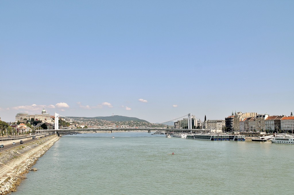 Foto: Vistas desde el Danubio - Budapest, Hungría