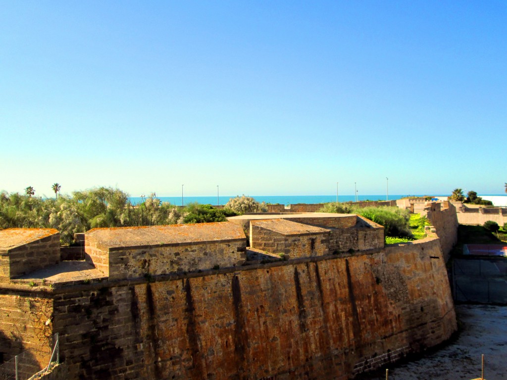 Foto: Murallas de Cortadura - Cádiz (Andalucía), España