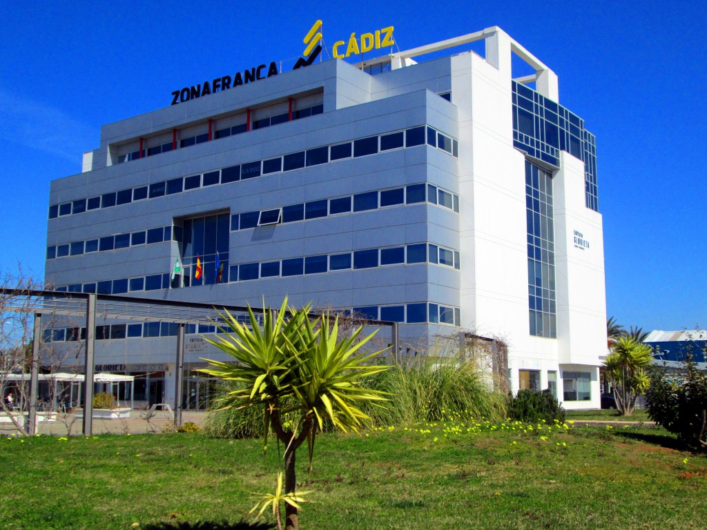 Foto: Edificio Glorieta Zona Franca - Cádiz (Andalucía), España