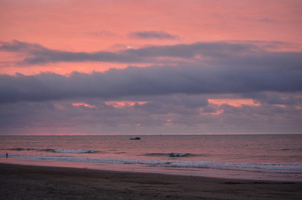 Foto: Playa de Castelnuovo, Atacames,Ecuador - Castelnuovo de Atacames (Esmeraldas), Ecuador