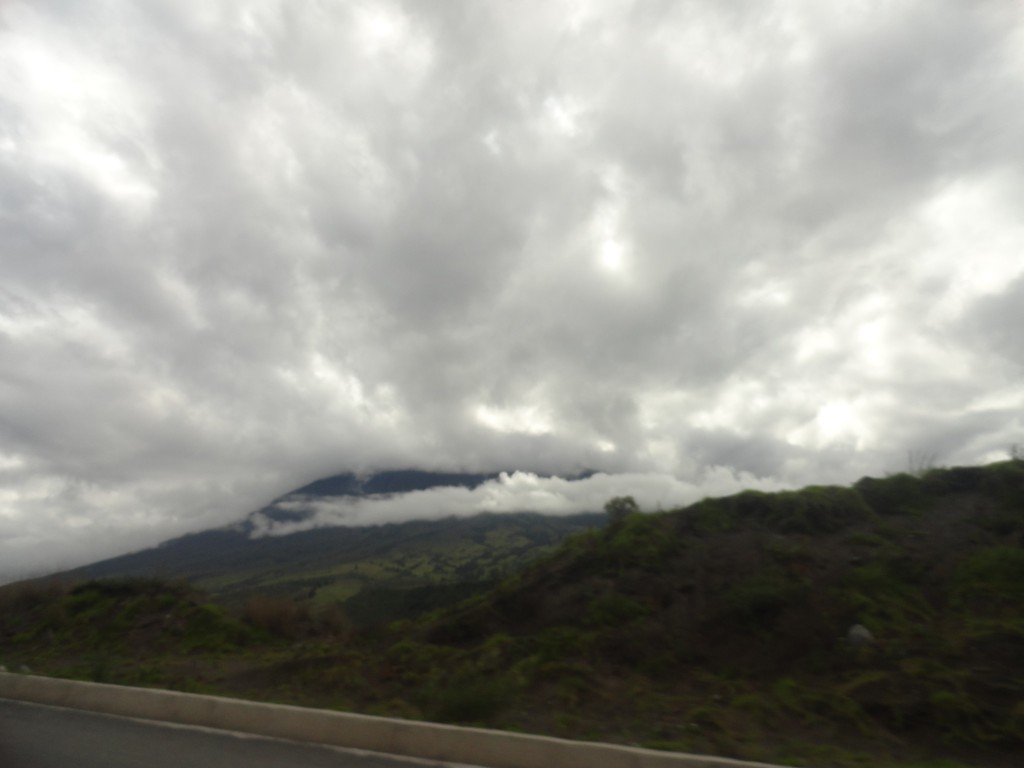 Foto: Carretera - Pelileo (Tungurahua), Ecuador