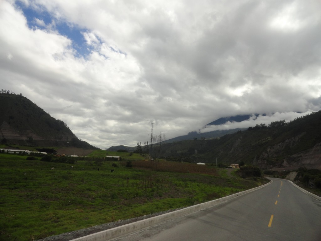 Foto: Carretera - Penipe (Chimborazo), Ecuador