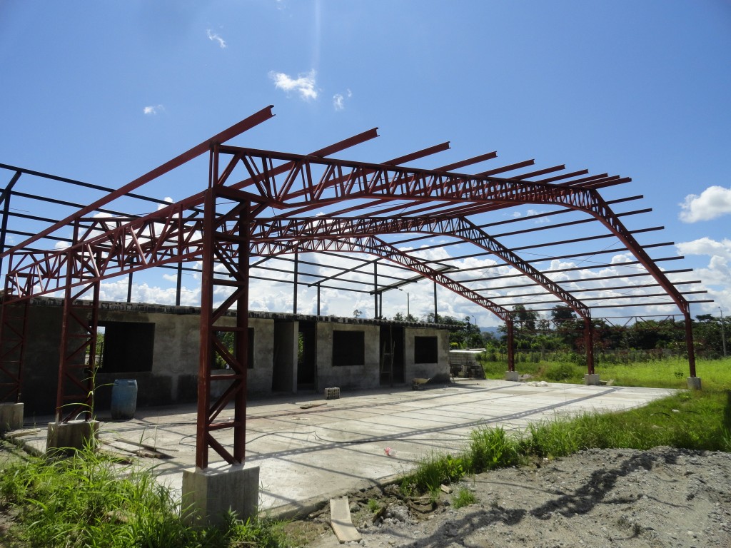 Foto: Construccion - Ahuano (Napo), Ecuador
