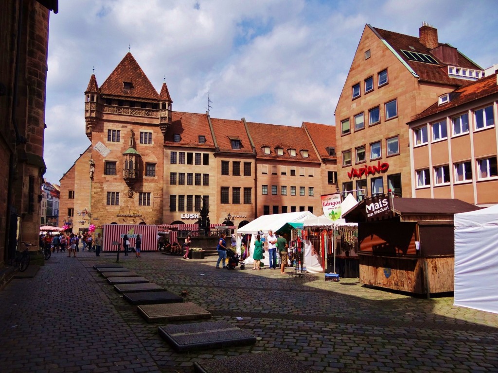 Foto: Lorenzer Platz - Nürnberg (Bavaria), Alemania