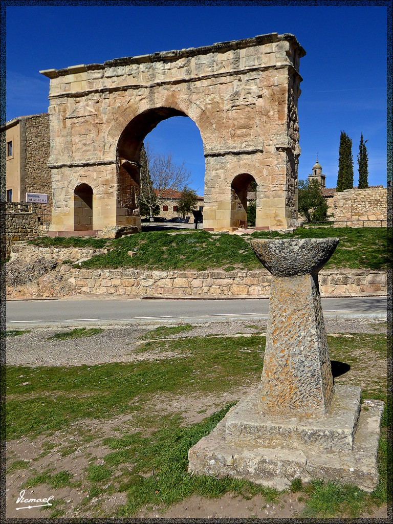 Foto: 150402-01 MEDINACELI - Medinaceli (Soria), España