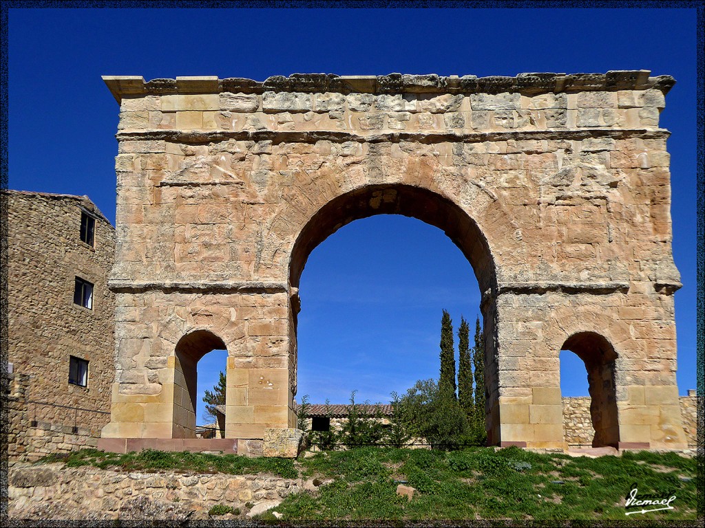 Foto: 150402-03 MEDINACELI - Medinaceli (Soria), España