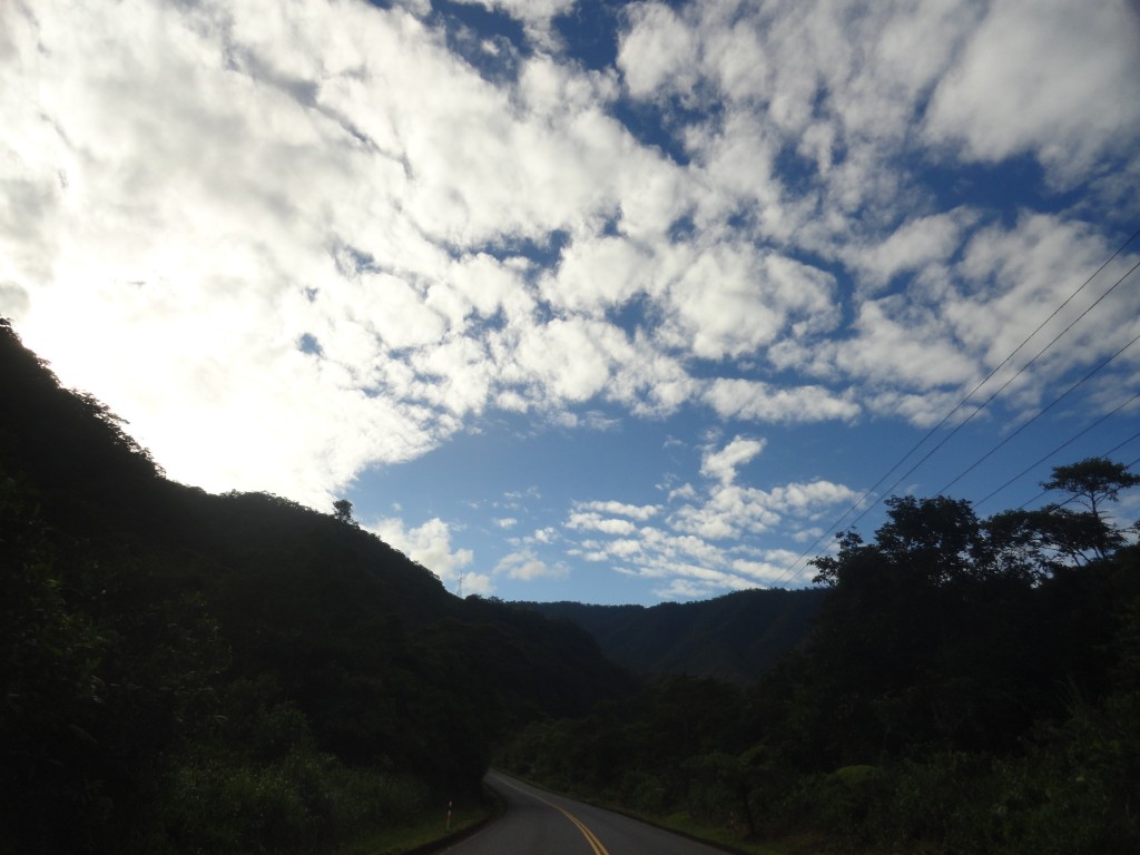 Foto: Carretera - Rio Negro (Tungurahua), Ecuador