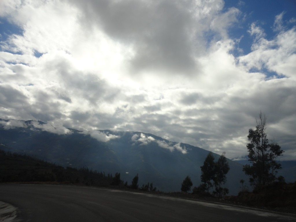 Foto: Carretera - Pelileo (Tungurahua), Ecuador