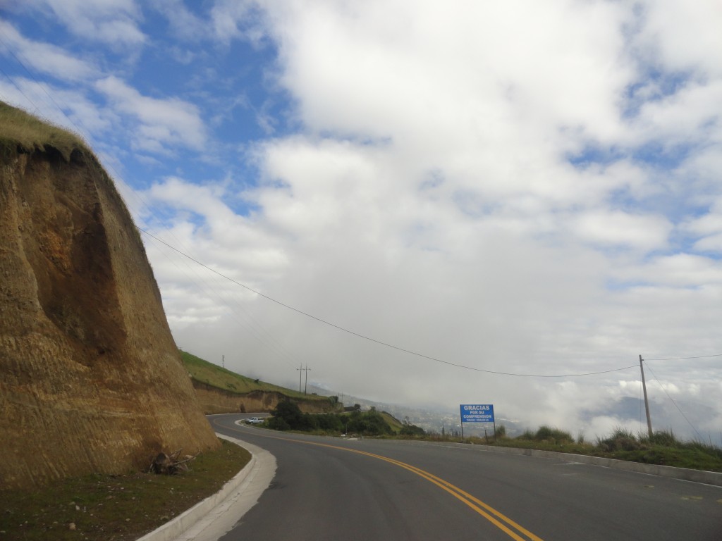 Foto: Carretera - Pelileo (Tungurahua), Ecuador