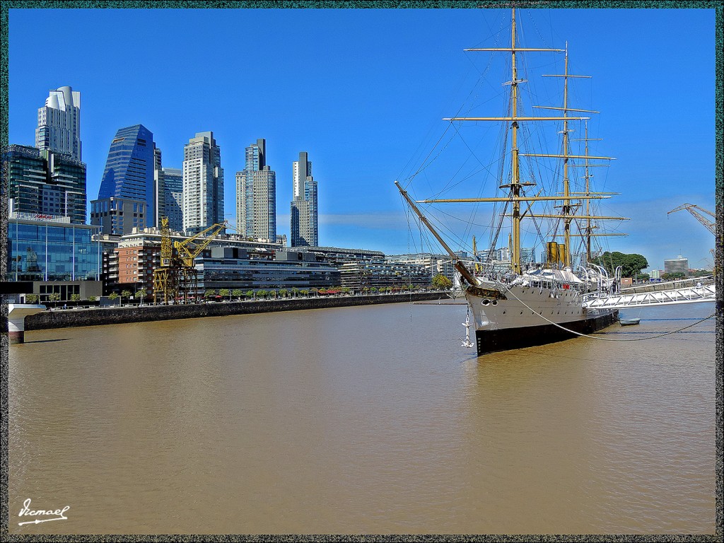 Foto: 150408-074 BUENOS AIRES - Buenos Aires, Argentina