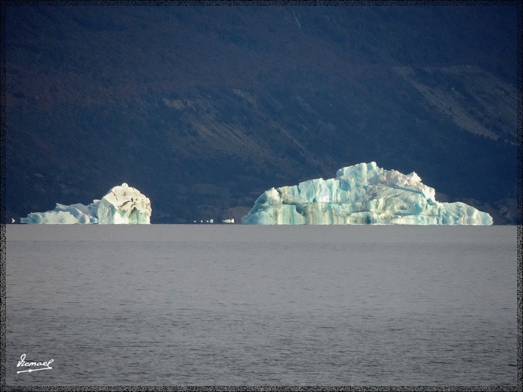 Foto: 150413-23 CALAFATE UPSALA - Calafate (Santa Cruz), Argentina