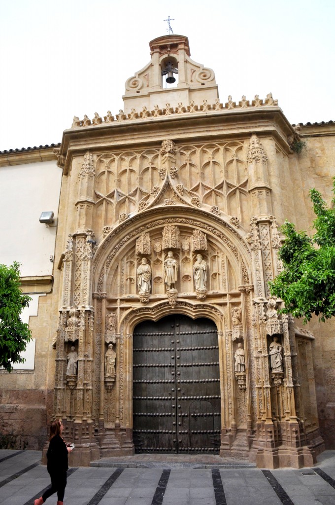Foto: Puerta principal iglesia - Cordoba (Córdoba), España