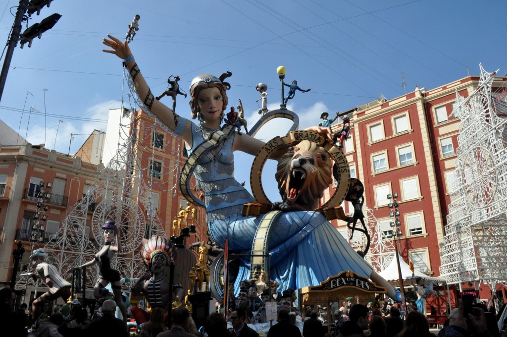 Foto: Falla C/. Cuba - Valencia (València), España