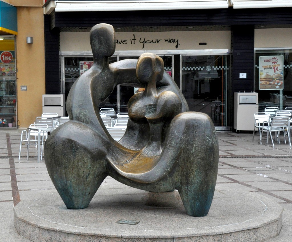 Foto: Figuras en bronce - Torremolinos (Málaga), España