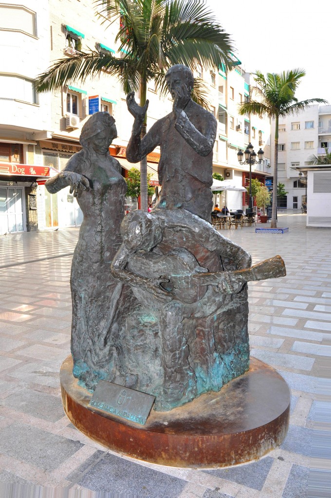 Foto: Figuras en bronce - Torremolinos (Málaga), España