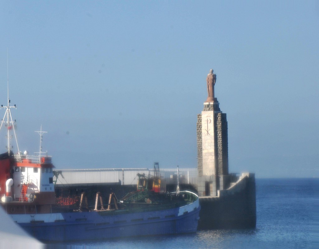 Foto: Bocana del puerto - Tarifa (Cádiz), España