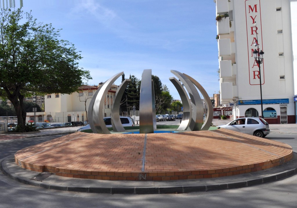 Foto: Rotonda - Fuengirola (Málaga), España