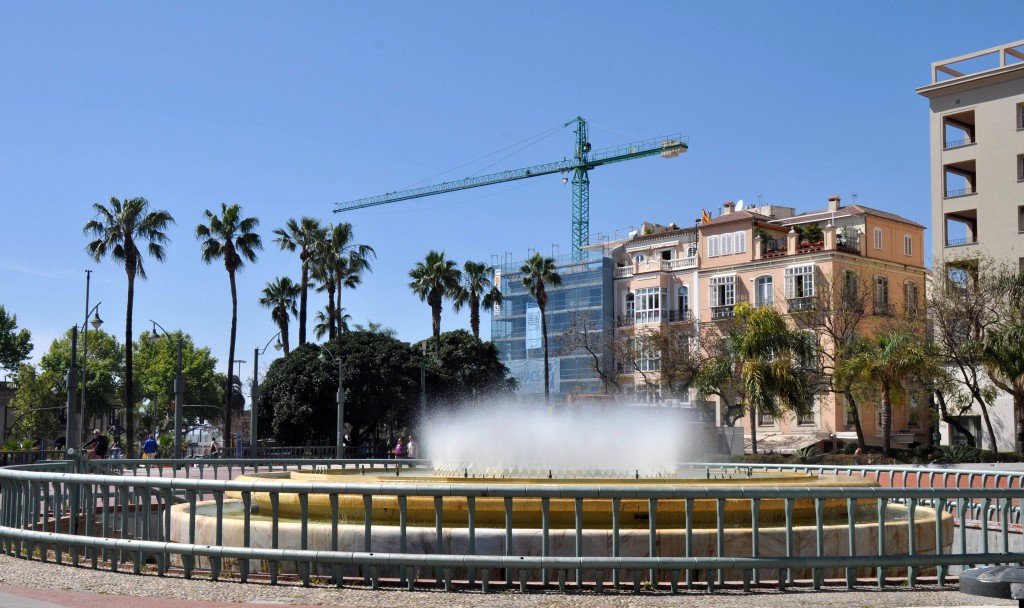 Foto: Fuente paseo principal - Malaga (Málaga), España