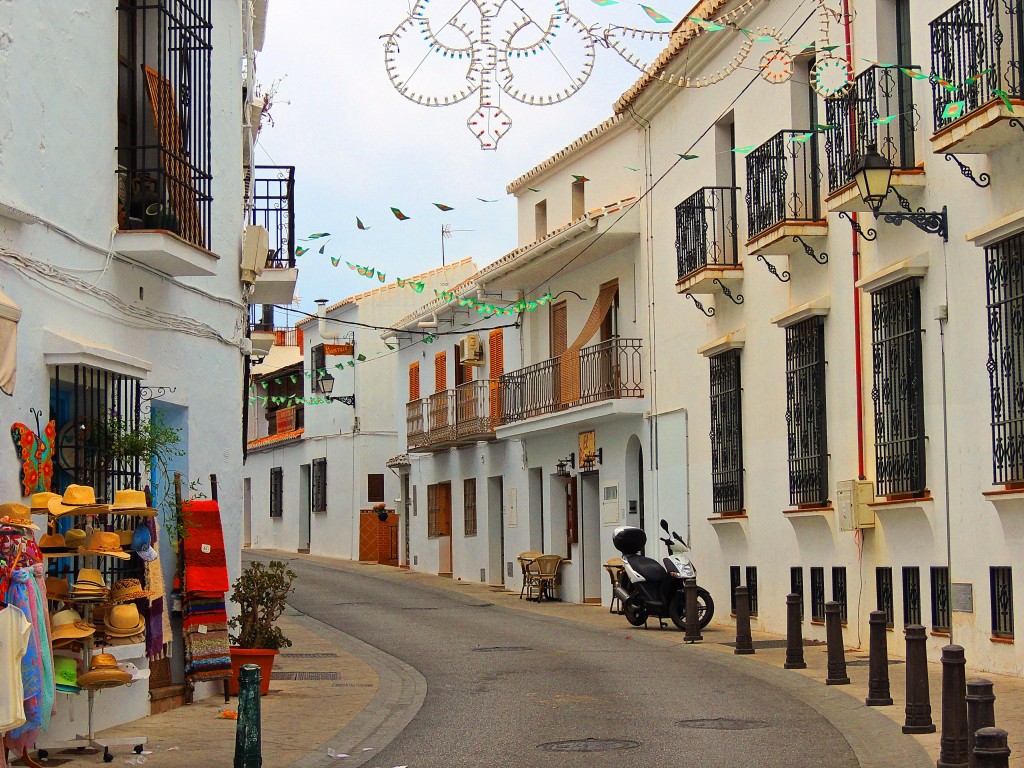 Foto: Calle San Sebastián - Frigiliana (Málaga), España