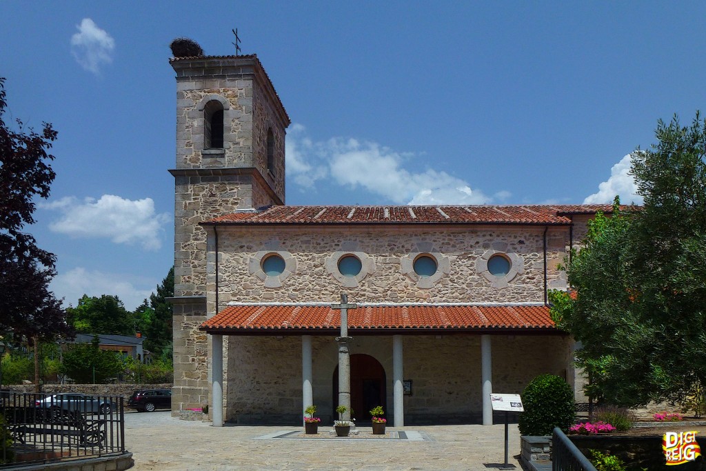 Foto: Parroquia de Ntra. Sra. de la Asinción - Navacerrada (Madrid), España