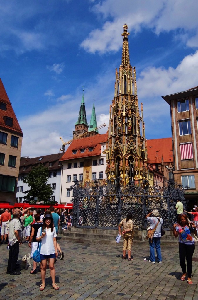 Foto: Schöner Brunnen - Nürnberg (Bavaria), Alemania