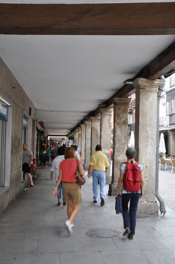 Foto: Soportales calle principal - Alcala de Henares (Madrid), España