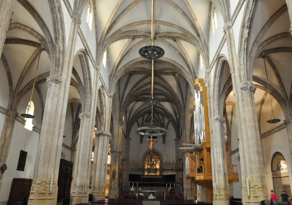 Foto: Altar mayor - Alcala de Henares (Madrid), España