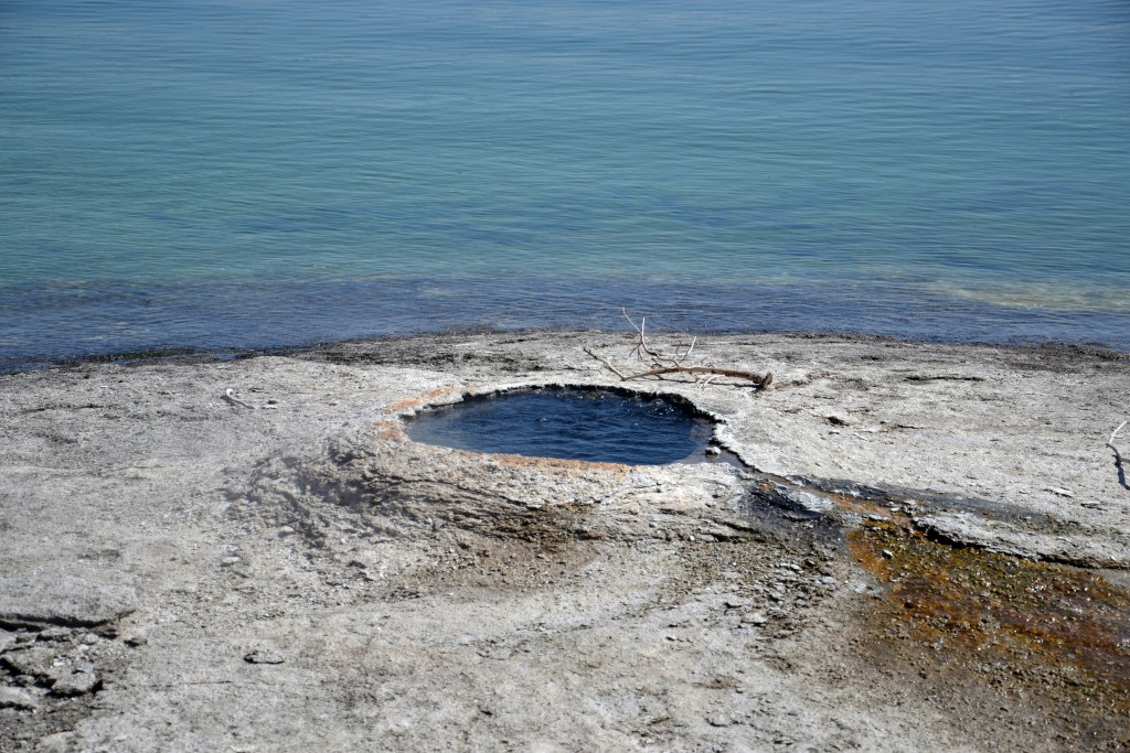 Foto: West Thumb Geyser Basin - Yellowstone NP (Wyoming), Estados Unidos