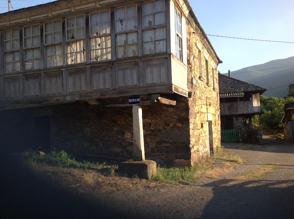 Foto de Os Ancares, Robledo (A Coruña), España