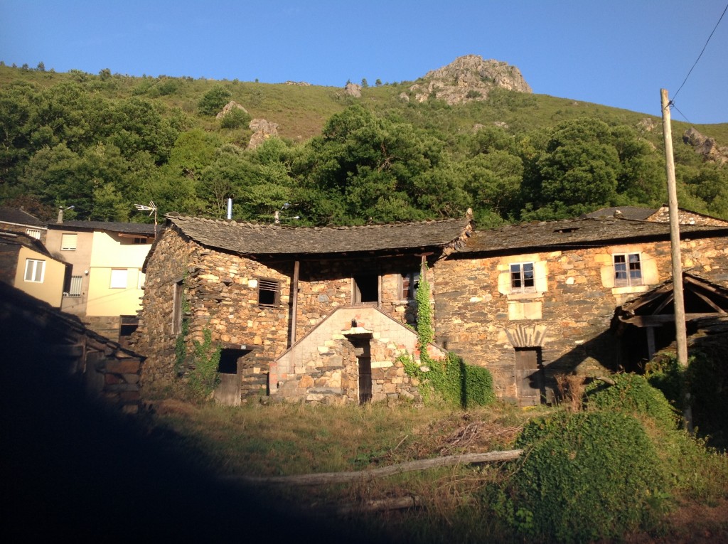 Foto de Os Ancares, Robledo (A Coruña), España