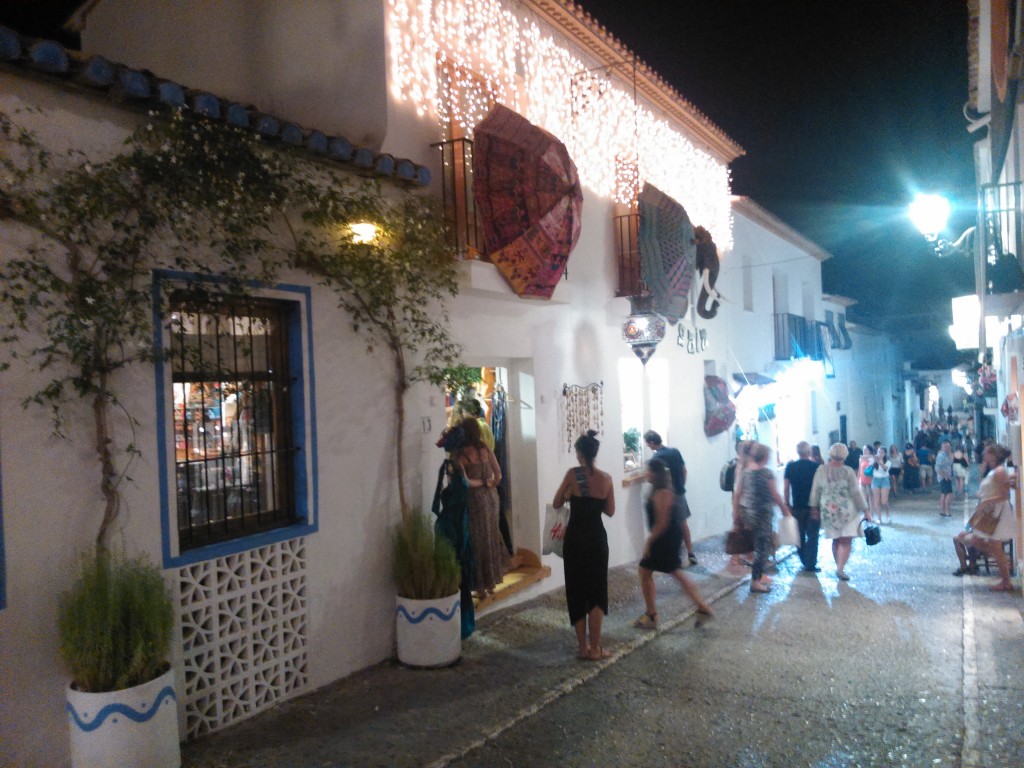 Foto: calle centrica - Altea (Alicante), España