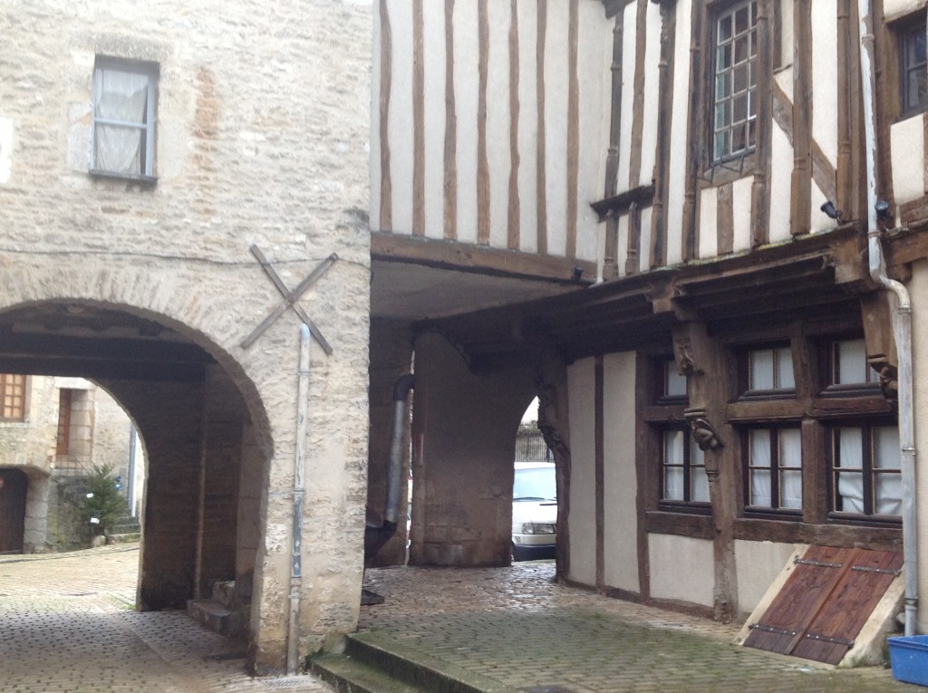 Foto de Noyers, Francia