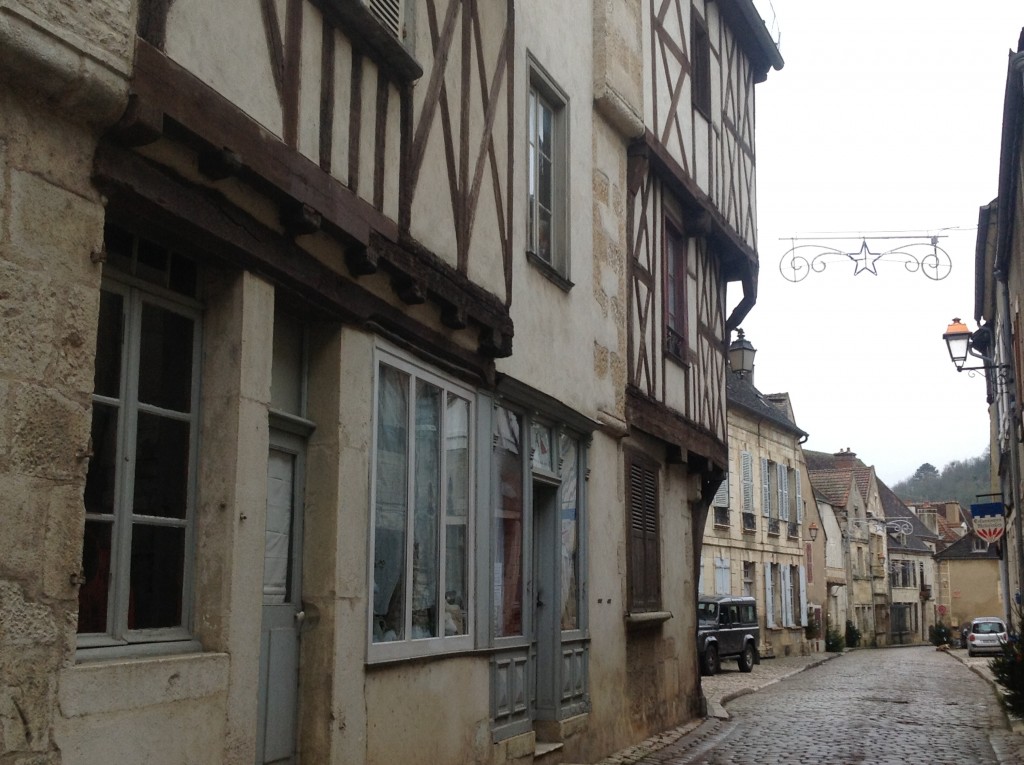 Foto de Noyers, Francia