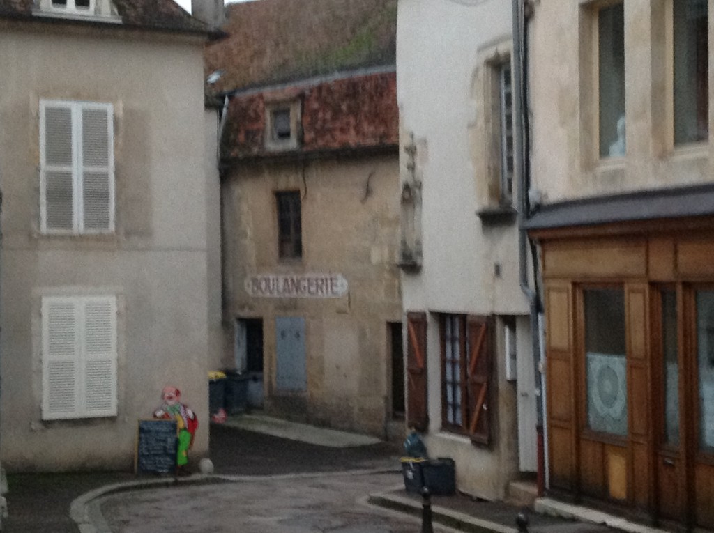 Foto de Semur En Auxoois, Francia